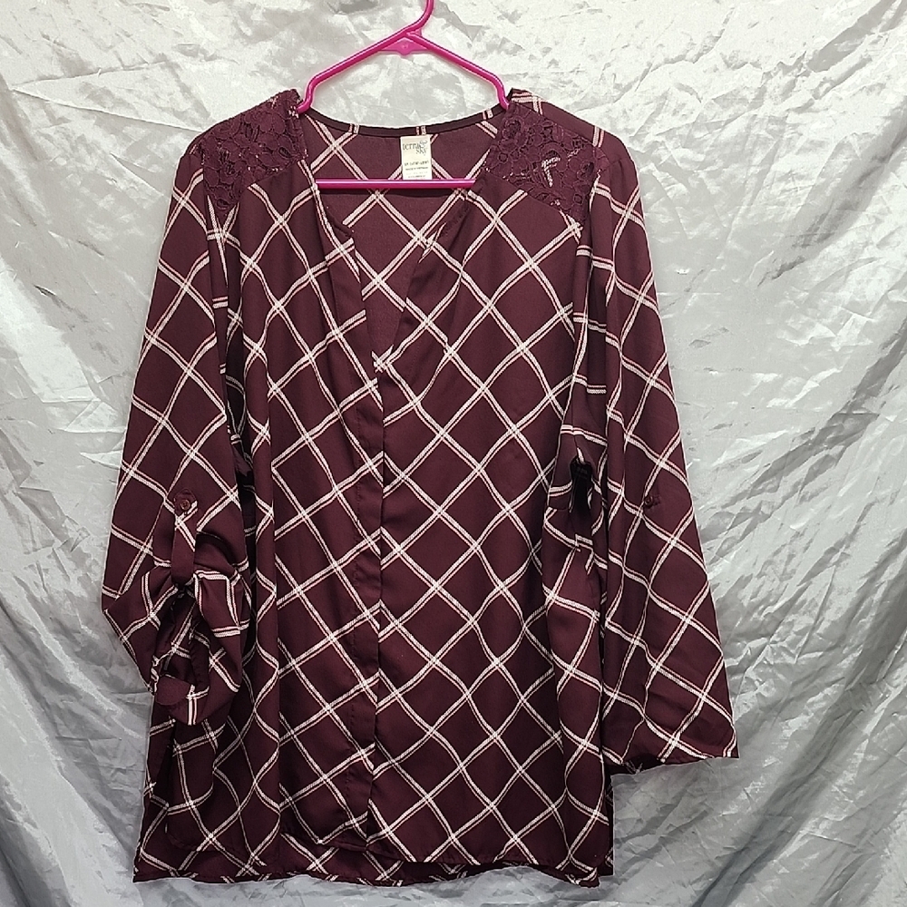 Terra And Sky Plaid Lace Trim Button Front Top Tab Sleeve Womens 1X 16w-18w